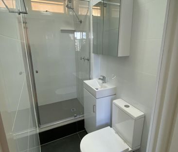 Simply marvelous - Photo 6