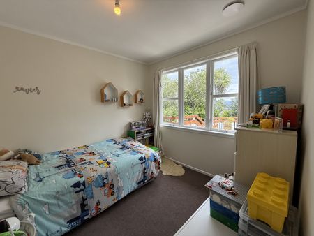3 Huntleigh Park Way, Ngaio - Photo 5
