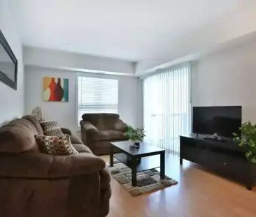 Hawthorne Village Low Rise Condo! | 1005 Nadalin Heights, Milton - Photo 1