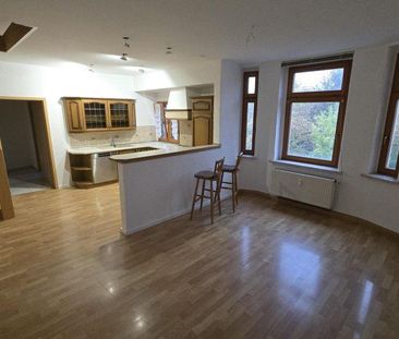 + + + 3,5-Zimmerwohnung Maisonette mit Balkon, Wohnküche und 30m² W... - Photo 1