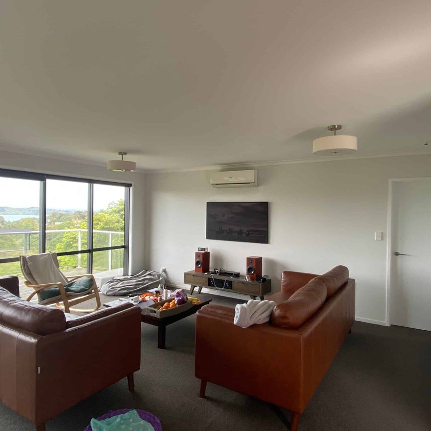 Modern Family Living at the Bay - Photo 1