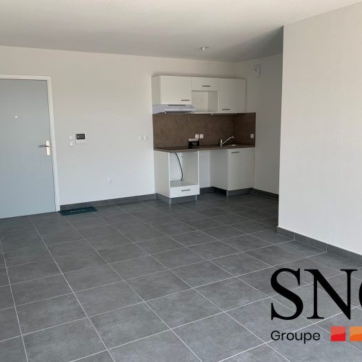 T3 AVEC 2 PARKINGS - Photo 1