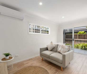 30 Jillian Place, Wynnum West QLD 4178 - Apartment For Rent | Domain - Photo 2