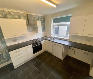 Green Lane, Clifton, Nottingham - Photo 3