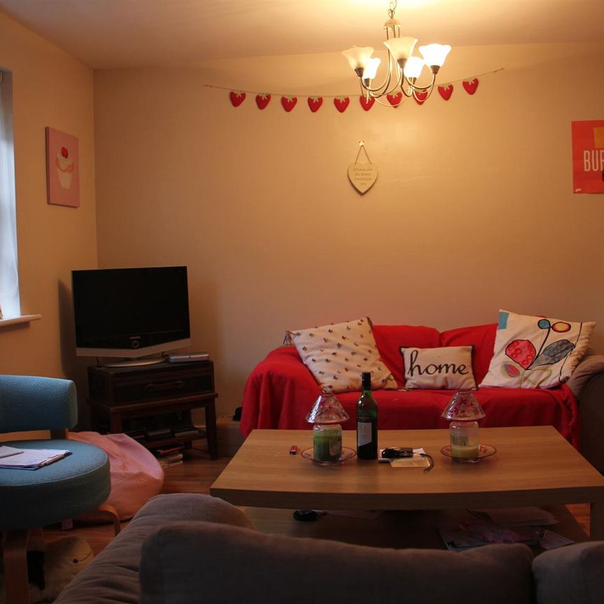 5 bedroom apartment to rent - Photo 1