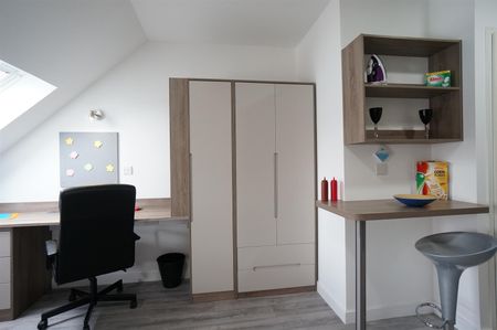 C2, 1 College Road - Photo 3