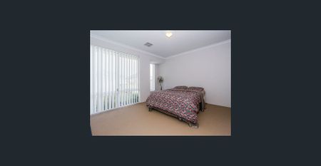 QUALITY FAMILY HOME CLOSE TO SCHOOLS AND SHOPS - Photo 4