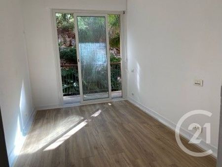 Location Appartement 2 pièces 41m² VILLEFRANCHE SUR MER 06230 - Photo 5