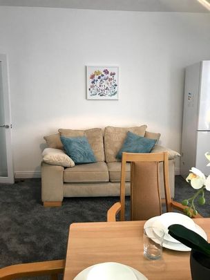 1 bed house share to rent in Coal Clough Lane, Burnley, BB11 - Photo 1