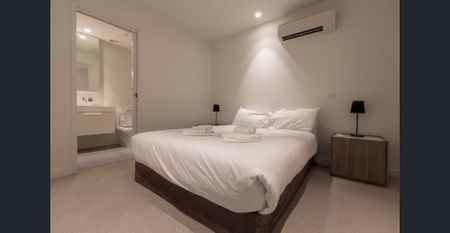 Fully furnished 2 Bedroom Apartment - Photo 3