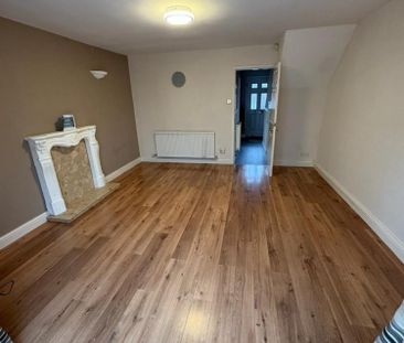 2 bedroom House To Let Total Size: 743 SQ FT - Photo 5