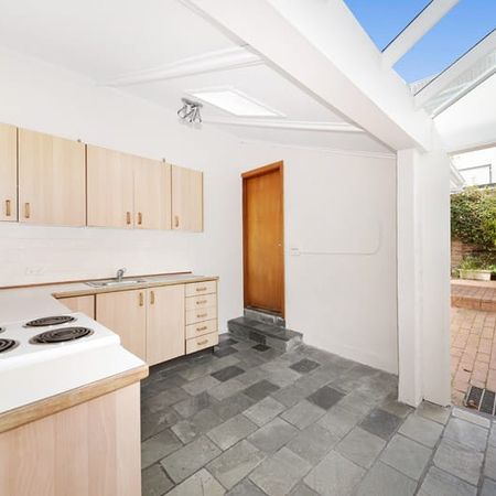 32 Walter Street, Paddington - Photo 3