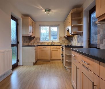 Buckfield Road, Leominster - Photo 4