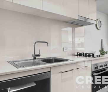 205/274 Darby Street, Cooks Hill - Photo 3