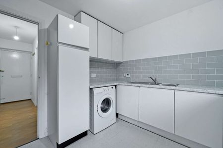 A ground floor flat is located less than a mile from Marlow High Street - Photo 4