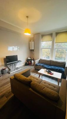 flat 2 37 St Michaels Road, Leeds, LS6 3AW - Photo 1