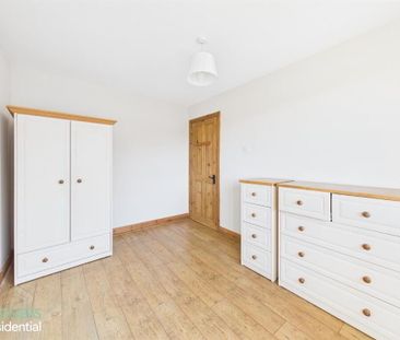 12 Cronstown Cottage Avenue, Newtownards, BT23 8QD - Photo 2