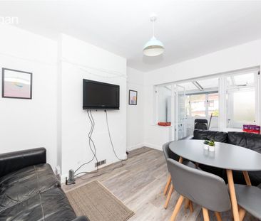 5 bedroom semi-detached house to rent - Photo 1