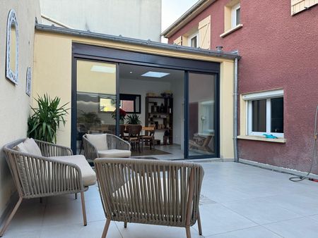 Location maison 6 pièces, 150.00m², Arcueil - Photo 2