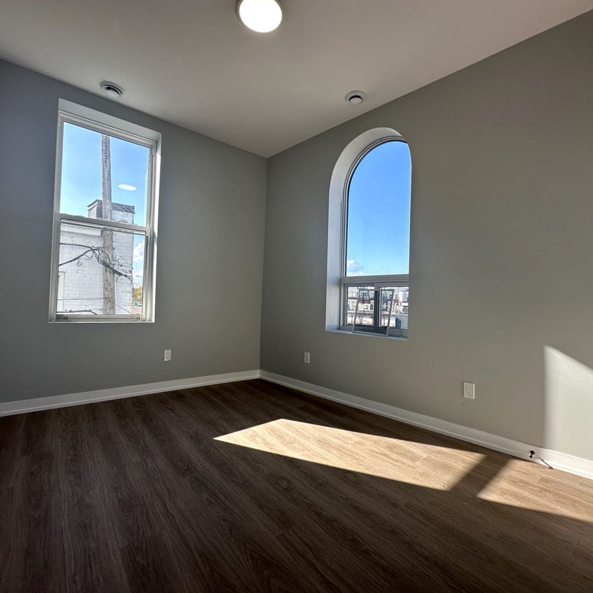 For Lease - 9 Wellington Street Unit# C, Aurora, Ontario - Photo 1