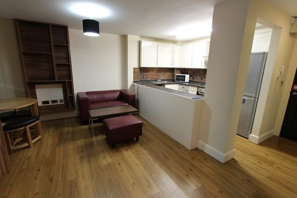1 bedroom flat to rent - Photo 1