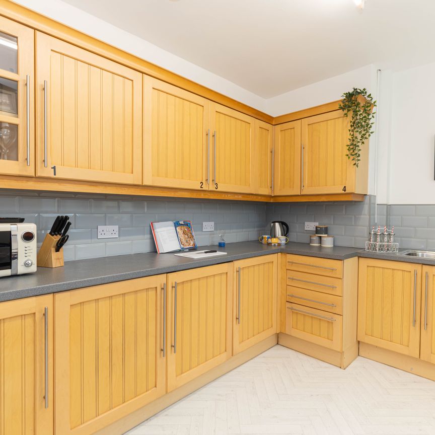 Heath End Road, Nuneaton, CV10 7HD - Photo 1