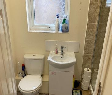 Room in a Shared House, Kensington Road, CV5 - Photo 6