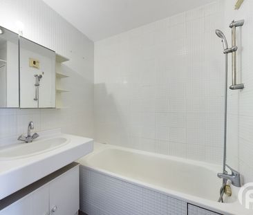 Location Appartement 2 pièces 54m² - Photo 4