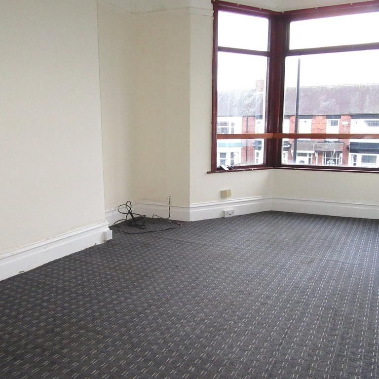 4 bedroom apartment to rent - Photo 1