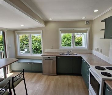 Glen Eden. Worth a Look - Photo 6