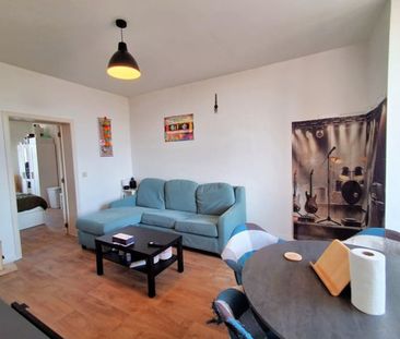 Appartement te huur - Photo 1