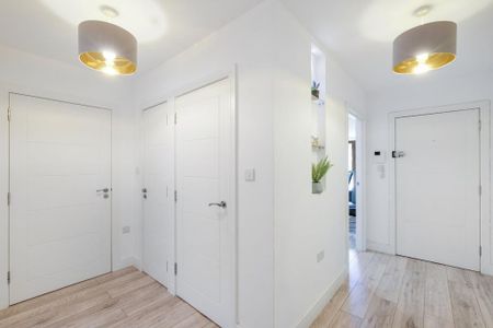 2 bedroom apartment to rent - Photo 3