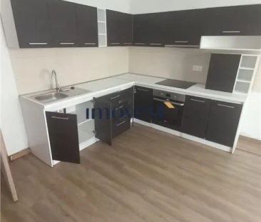 De inchiriat: Apartament cu 3 camere in zona Centrala - Photo 4