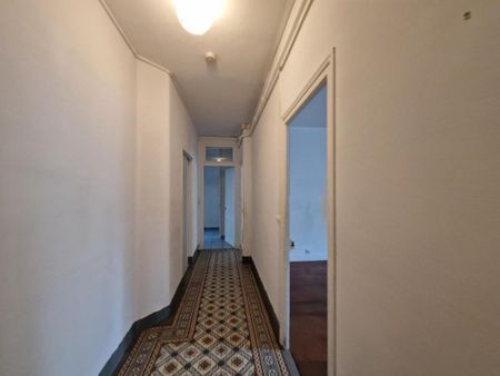 Location Appartement 3 pièces 80m² CHAMBERY 73000 - Photo 4