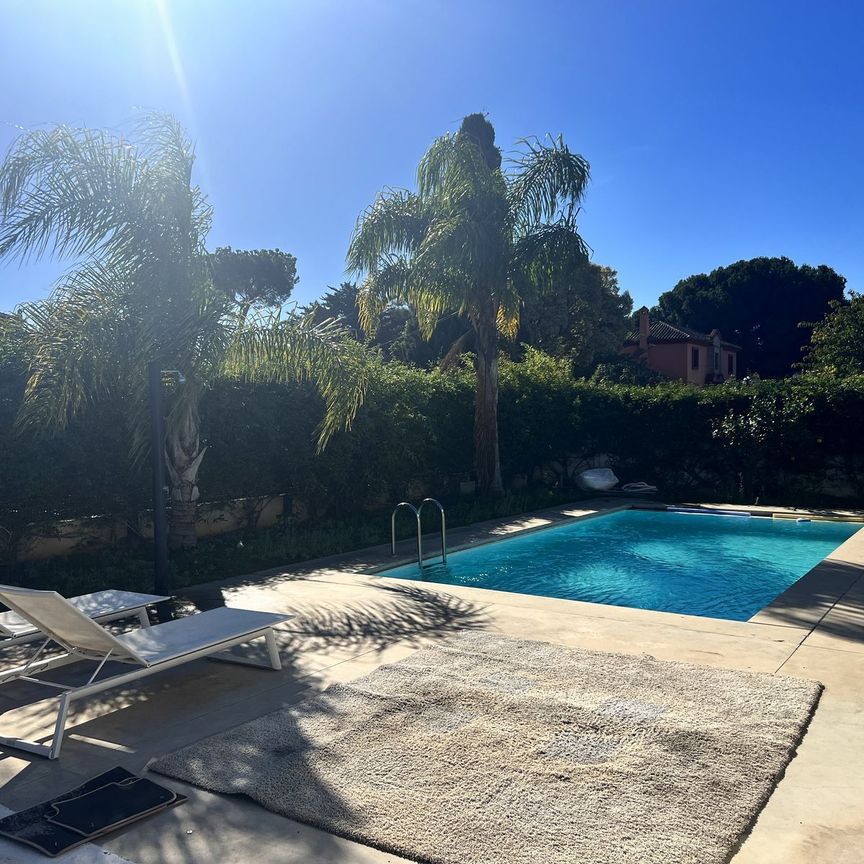 Detached Villa in Marbella - Photo 1