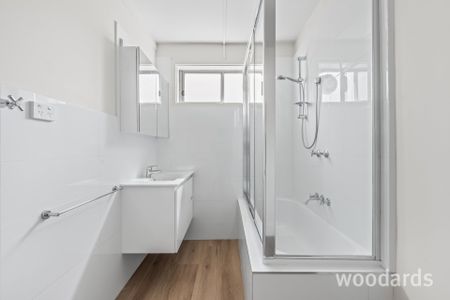 Thornbury Living! - Photo 5