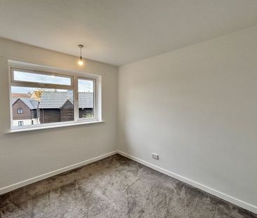 Glebe Close - Photo 1