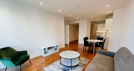 1 Bedroom 1 Bathroom - Photo 2