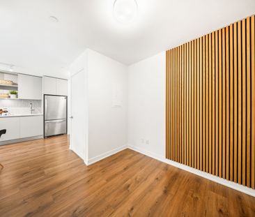 For Lease - 405 Dundas Street Unit# 813, Oakville, Ontario - Photo 1