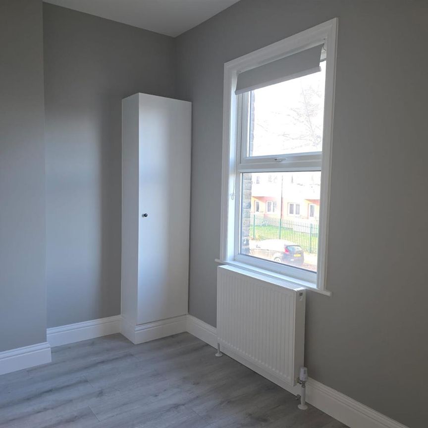 Wrottesley Road, Plumstead SE18, London - Photo 1