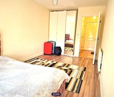 2 Bed Flat, Romford Road, E15 - Photo 3