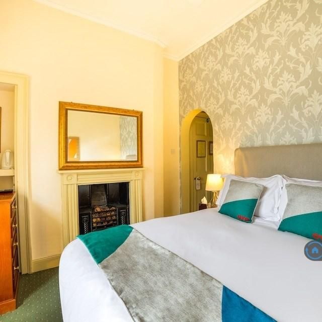 1 bedroom in a house share to rent - Photo 1