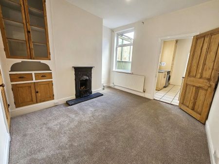 2 bed terraced house to rent in Kirby Road, Coventry, CV5 - Photo 2