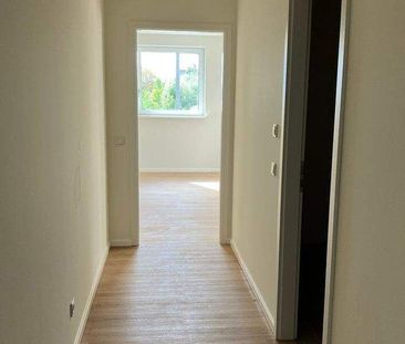 Kompakt u. Modern - 3 Zimmer mit direktem Blick zum Wasser - Photo 1