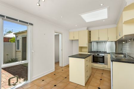 46 Duke Street, Richmond VIC 3121 - House For Rent | Domain - Photo 2