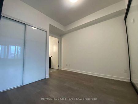 For Lease - 5 Defries Street Unit# 719, Toronto, Ontario - Photo 2