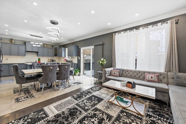 For Lease - 456 Valridge Drive, Hamilton, Ontario - Photo 1