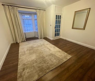 Wells Street, Swindon - Photo 1