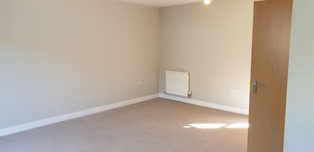 3 bedroom terraced house to rent - Photo 5