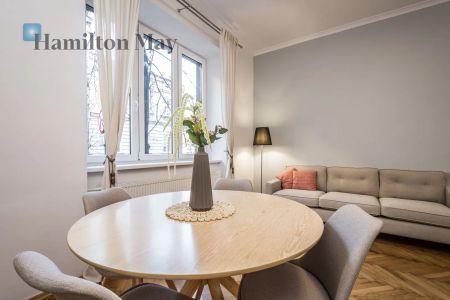 Klimatyczne trzypokojowe mieszkanie blisko Krakowskich Błoń - Фото 3